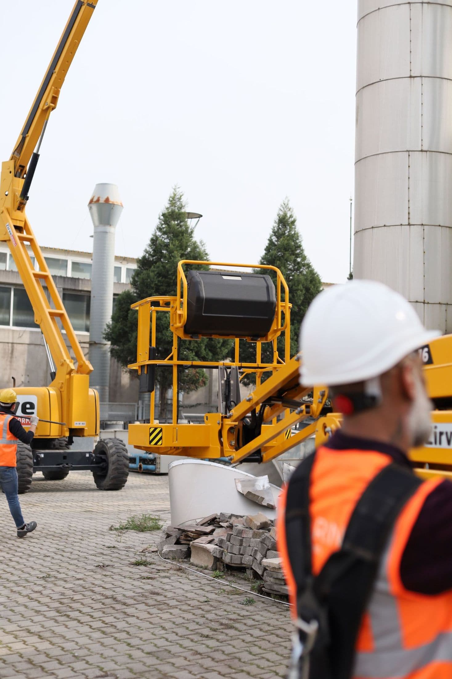 Site engineers carrying out a plant walkdown